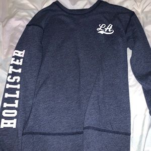 Hollister long sleeve, very soft